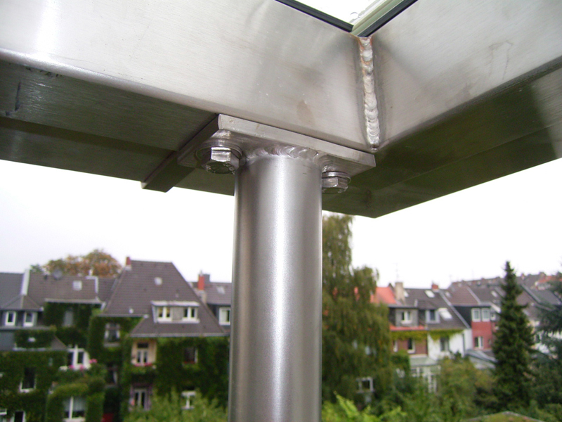Stahl-Terassendach von TKS Bauelemente und Sonnenschutz